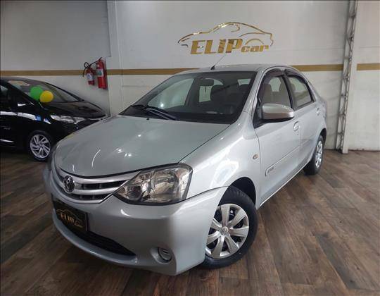 TOYOTA ETIOS 1.5 XS SEDAN 16V FLEX 4P MANUAL TOYOTA ETIOS 1.5 XS SEDAN 16V FLEX 4P MANUAL
